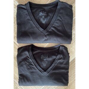Lot 2 Fresh Clean Tees Shirt Men's Large Black V Neck Short Sleeve Casual